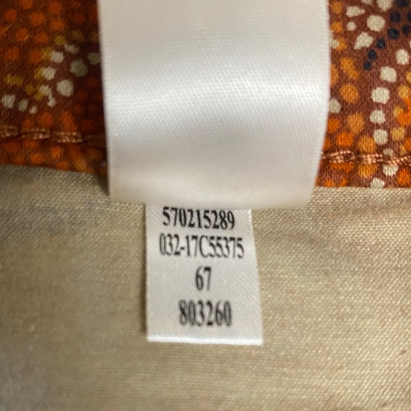 Chico’s Opulent Paisley Jeggings - Picture 9 of 14